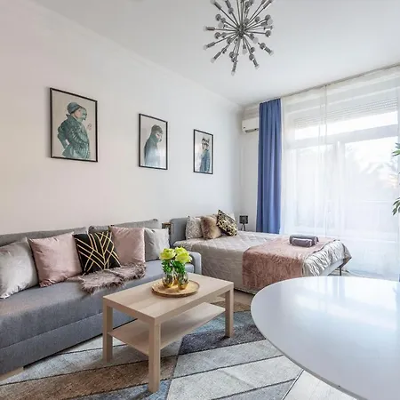 Deluxe Quentin Next To The Synagogue Lejlighed Budapest