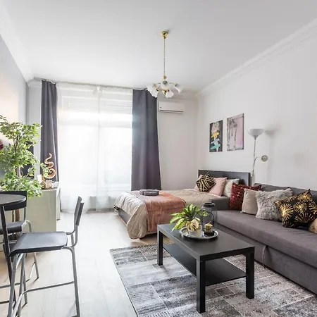 Deluxe Quentin Next To The Synagogue Budapeşte